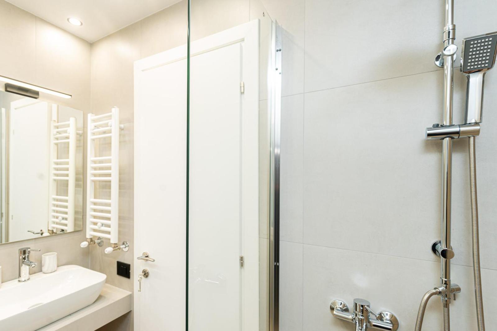 Modern 3 Bedroom Luxury Apartment Salonic Exterior foto